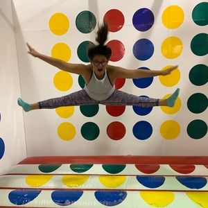 Meet your Posher, Kahlaya